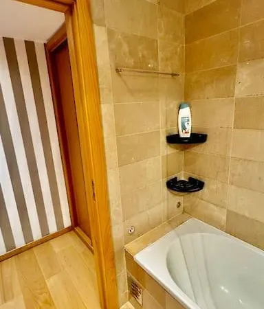 アパート T1 4 Pessoas *