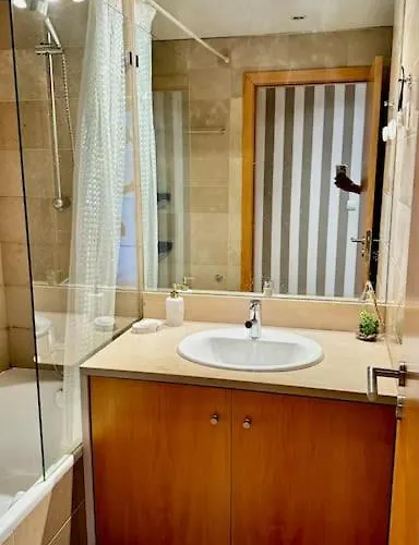 شقة T1 4 Pessoas *